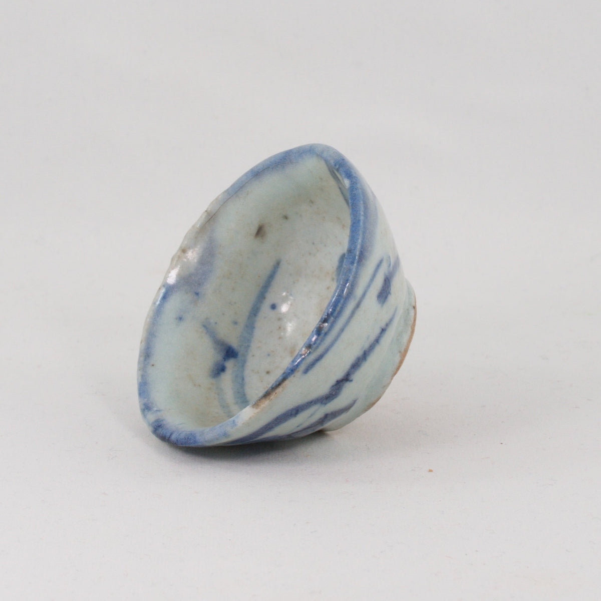 Antique Porcelain Blue And White Grass Pattern Tea Cup #1
