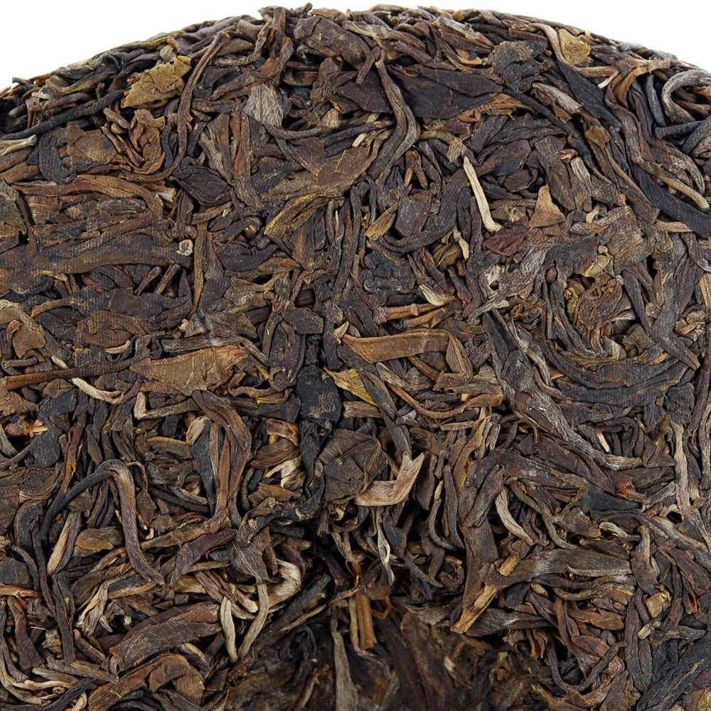 2014 Yiwu Mountain Ancient Tree Pu-Erh Tea Cake (Raw/Sheng)