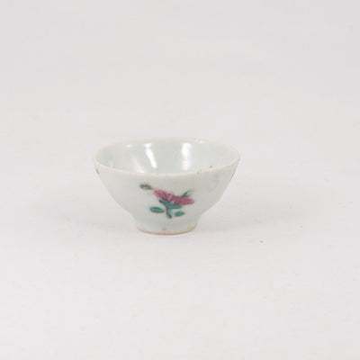 Miniature Antique Porcelain Famille-Rose Flowers Drawing Tea Cup