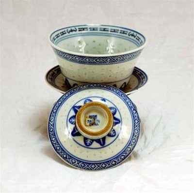 1970s Blue and White Porcelain Rice Grain Pattern Hand-Painted Gaiwan